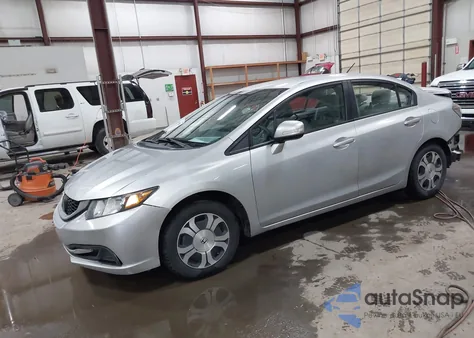 2013 Honda Civic Hybrid z USA, uszkodzony, nr VIN 19XFB4F27DE202805